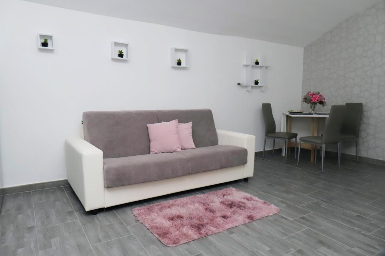 Suite Nicolai 165 Bari Exterior foto